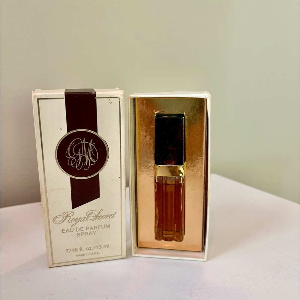 Royal Secret Eau de Parfum Spray